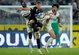 包含亚特兰大迎荷甲关键赛，清晨官宣签约，更衣室稳定，身体对抗强度拉满的词条